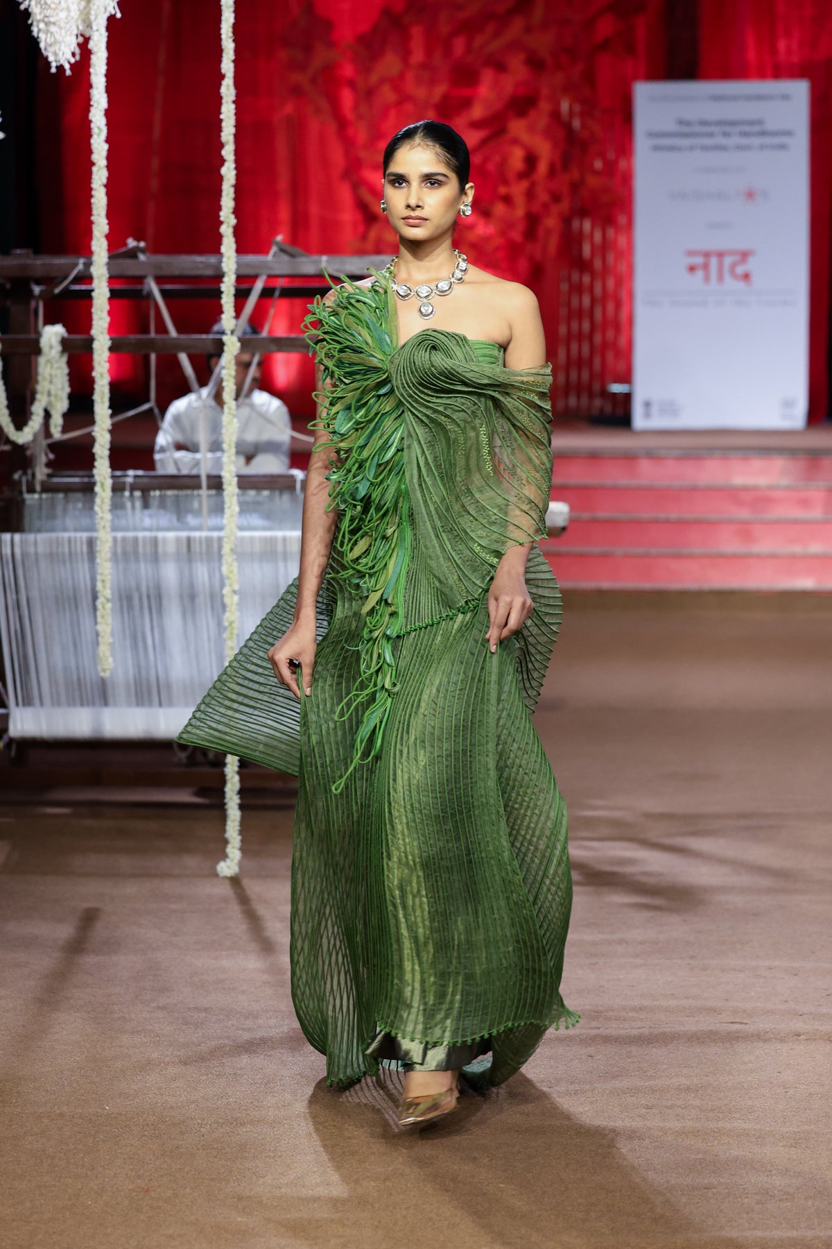 VERDALURE GOWN