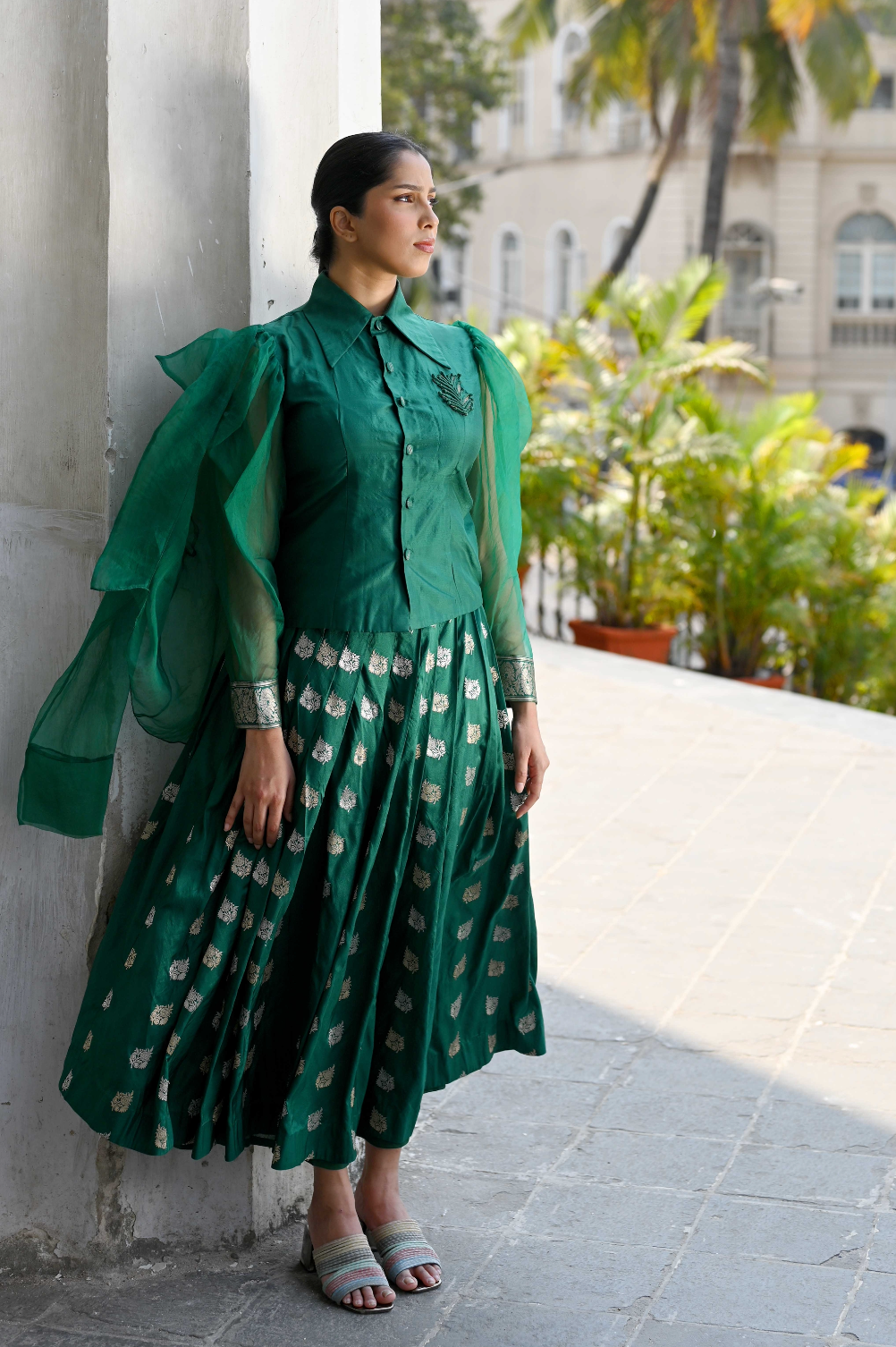 EMERALD GREEN BANARASI SHIRT, SKIRT & JACKET SET