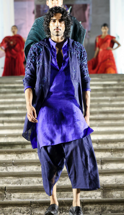 RAINDROP KURTA SET